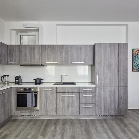 Minimalist Apartment On Wenceslas Square By Prague Days Luaran gambar